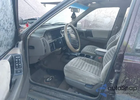 1995 Jeep Grand Cherokee Laredo из США, поврежденный, VIN 1J4GZ58Y8SC505937